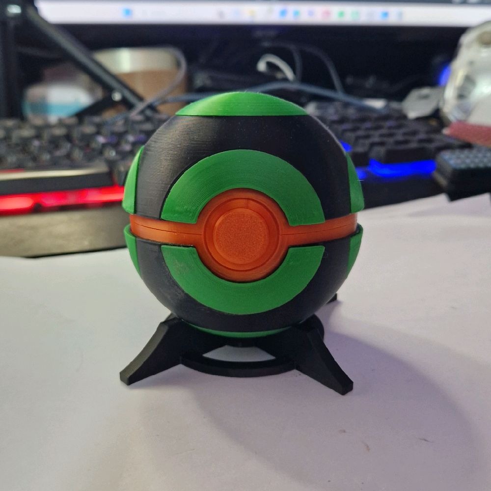 Pokémon-Inspired 3D Printed Pokéballs - Image 26