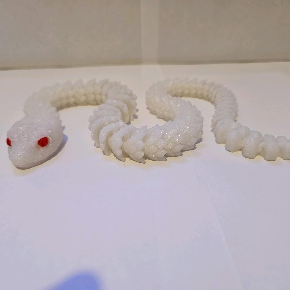3D Printed Glow in the Dark (Blue) with Red eye Articulated Snake fidgetstoys - Image 5