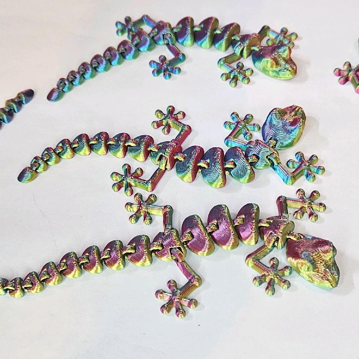 3D Printed Mini Gecko in Multi-Colour for ADHD, Autism, Anxiety and Stress Relief. 1 Per Order! fidgetstoys - Image 2