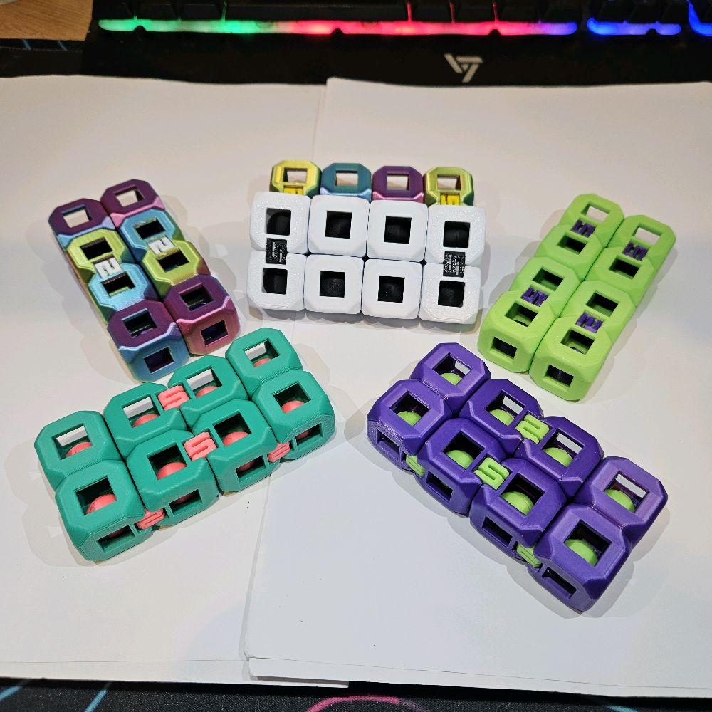 Infinity Cube with Balls for ADHD, Autism and Anxiety Relief - Fidget Toy - Image 3