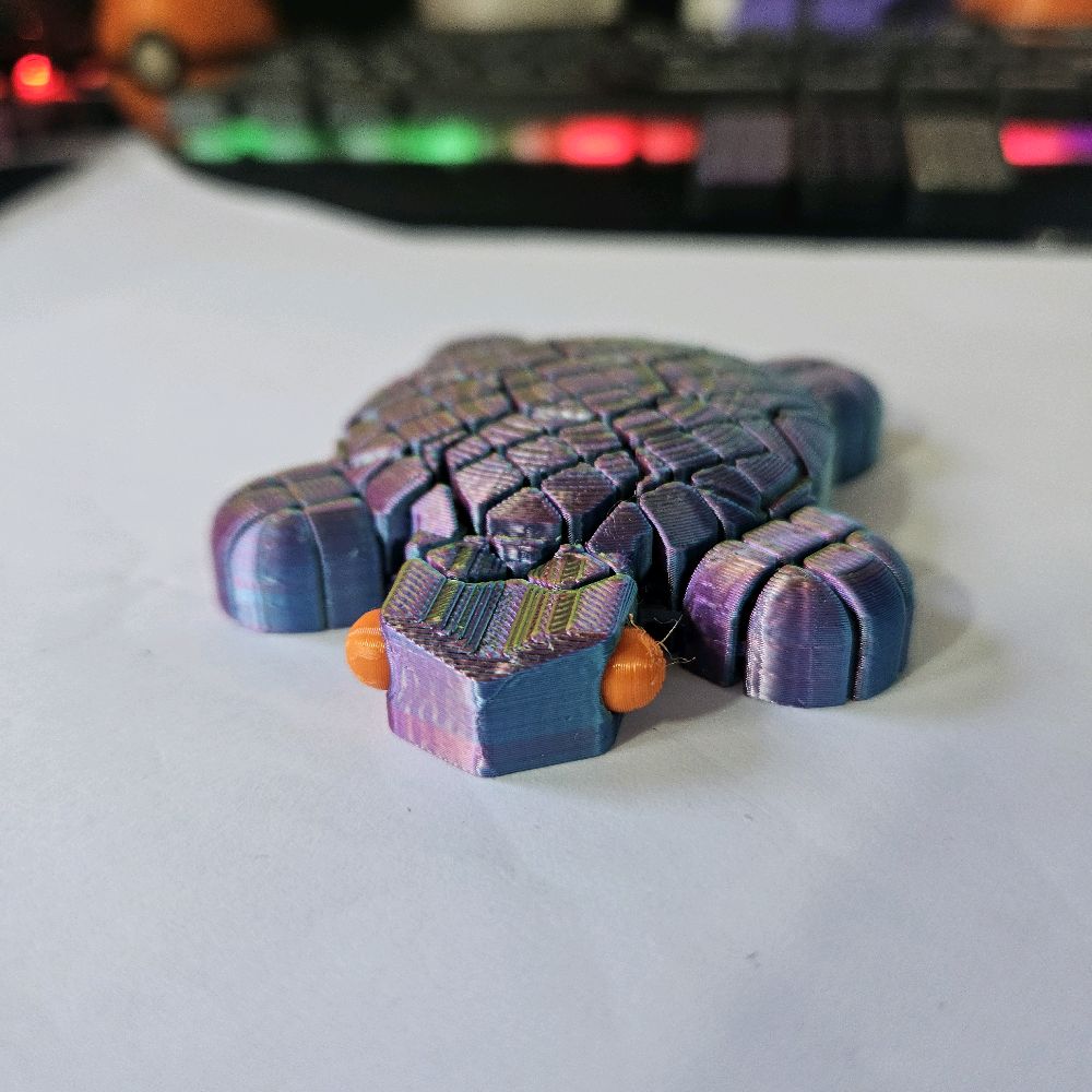 Timmy Turtle – Mini Chainmail Fidget Toy for ADHD, Autism & Anxiety Relief | 3D Printed in Multicolour Filament by GS3Ds - Image 3