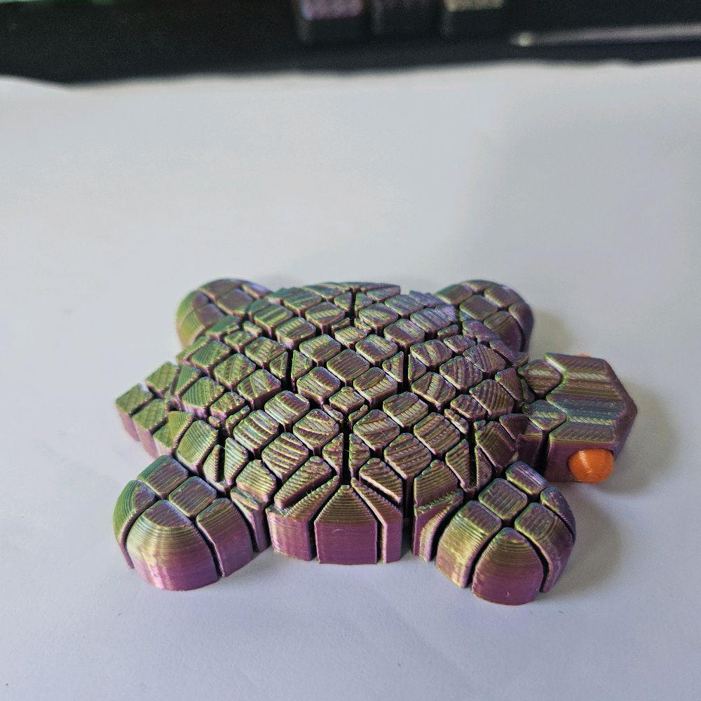 Timmy Turtle – Mini Chainmail Fidget Toy for ADHD, Autism & Anxiety Relief | 3D Printed in Multicolour Filament by GS3Ds - Image 4