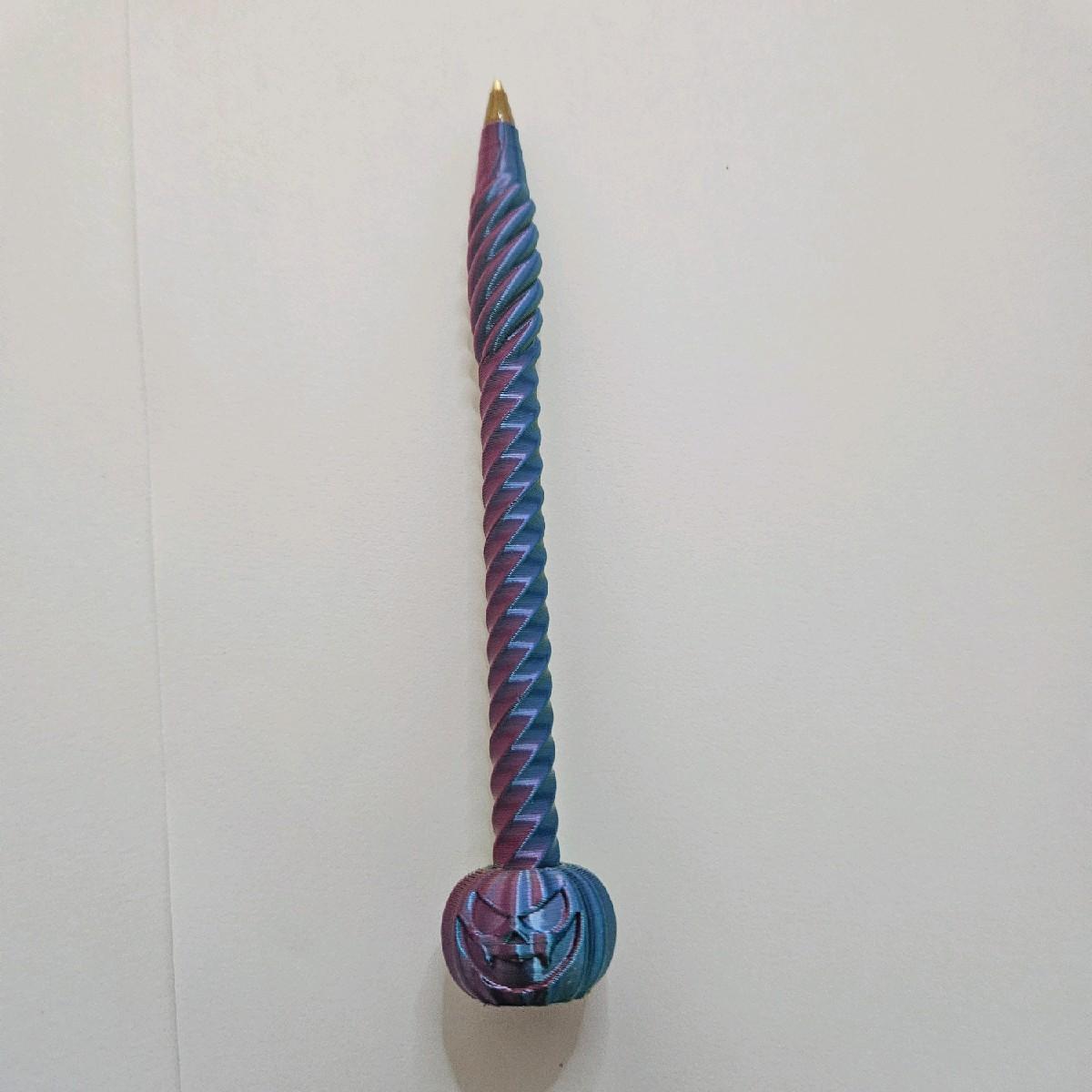 Halloween Style Fidget Pen in Multicolour - Writing Tool for Stress Relief - Image 4