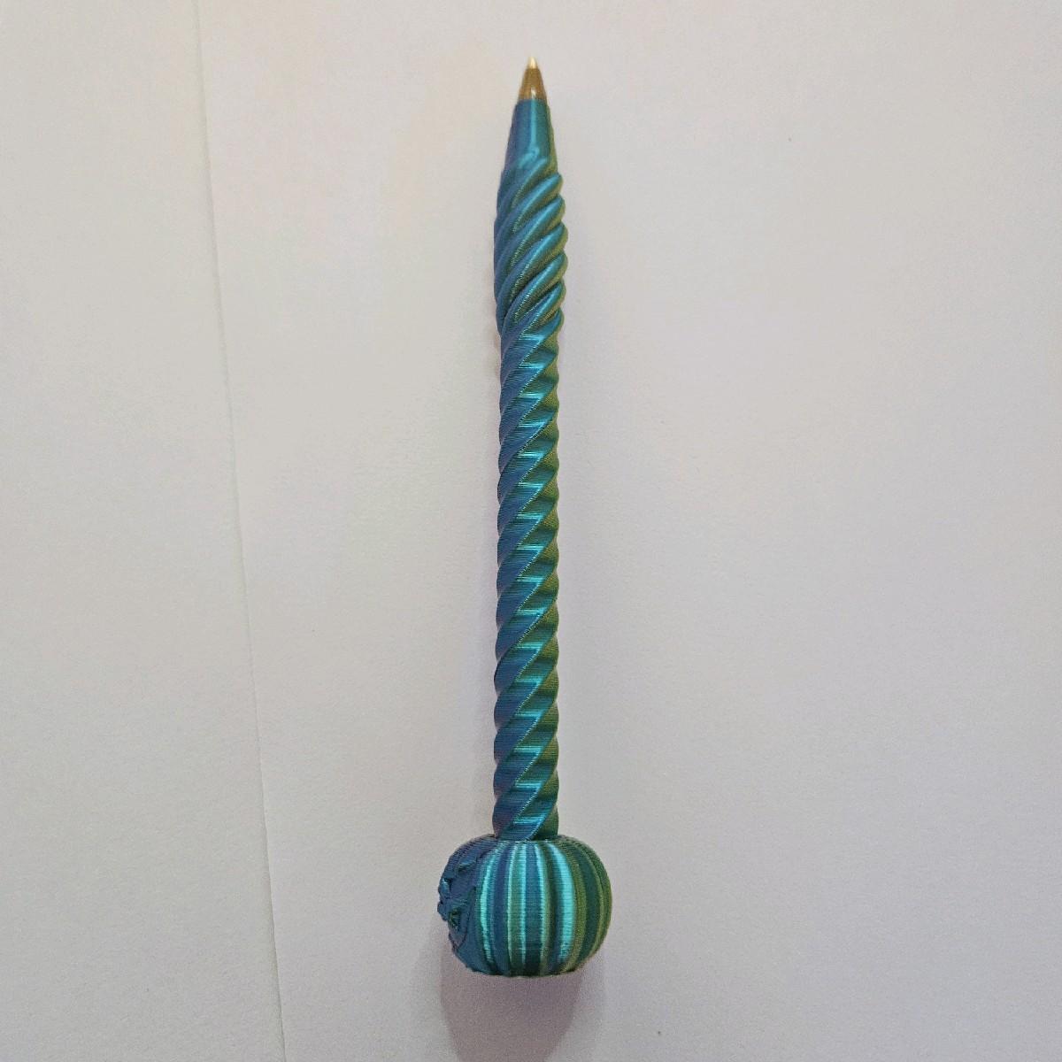 Halloween Style Fidget Pen in Multicolour - Writing Tool for Stress Relief - Image 5