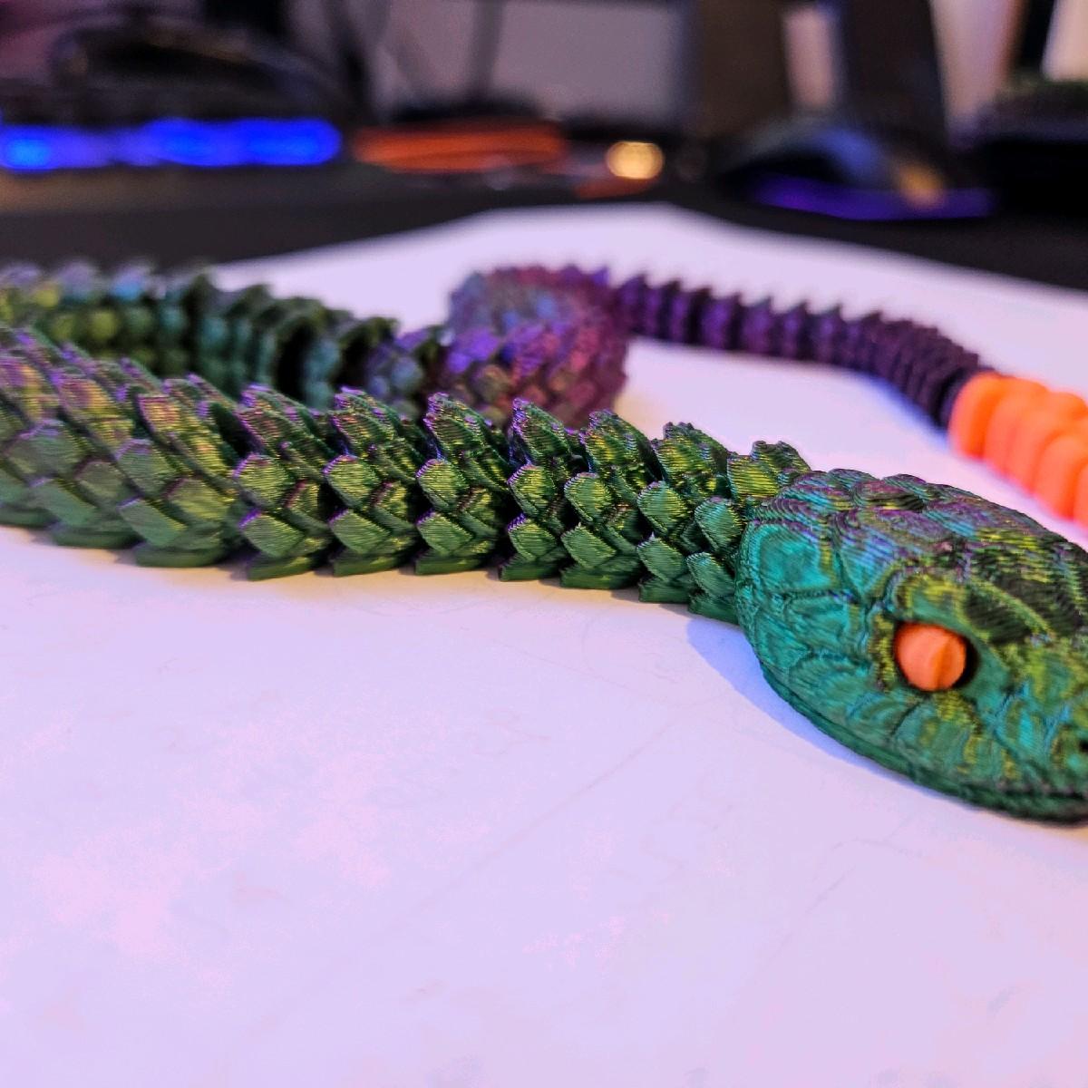 GS3Ds 3D Printed Articulated Snake - Unique and Fascinating Decor Piece. Autism and ADHD. fidgetstoys Eye Nature - Image 3